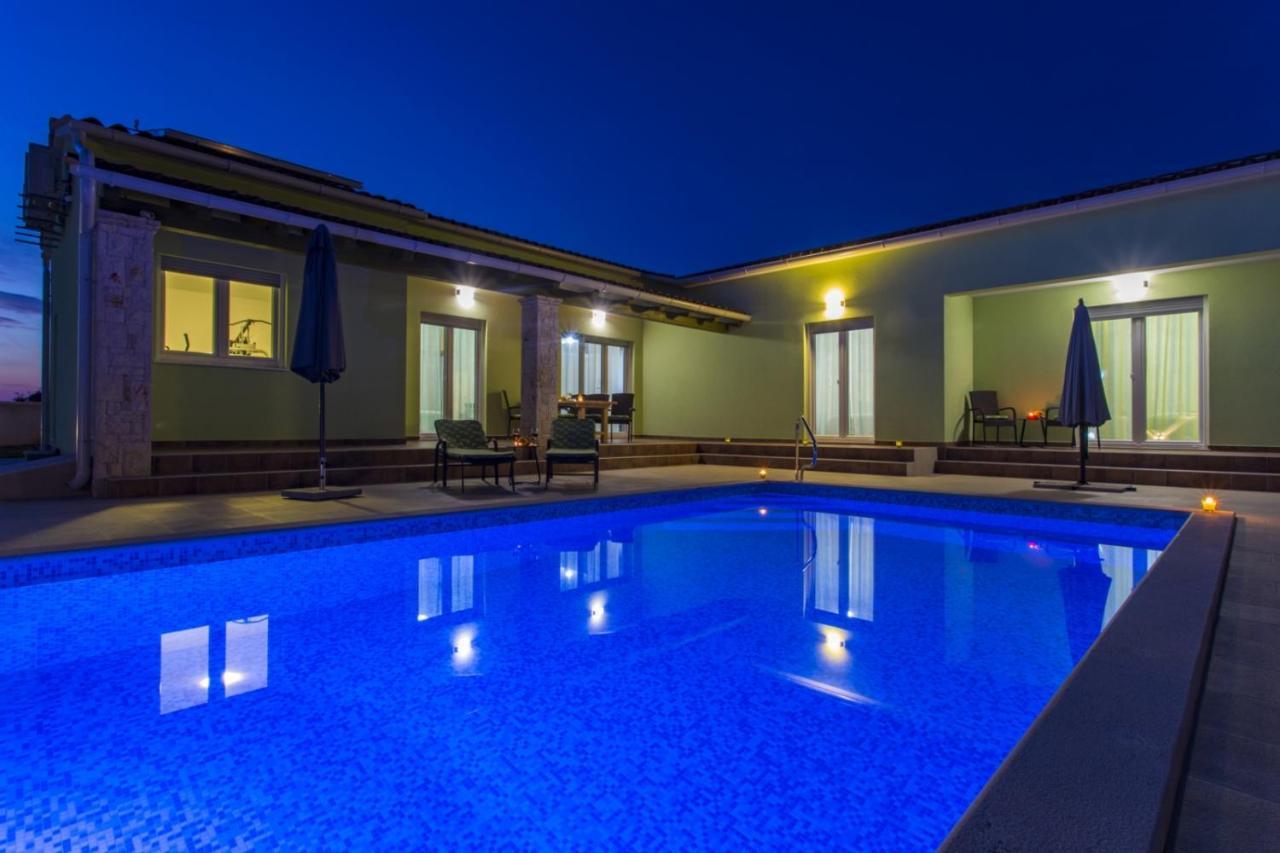 Villa Casa Laganini Štokovci エクステリア 写真